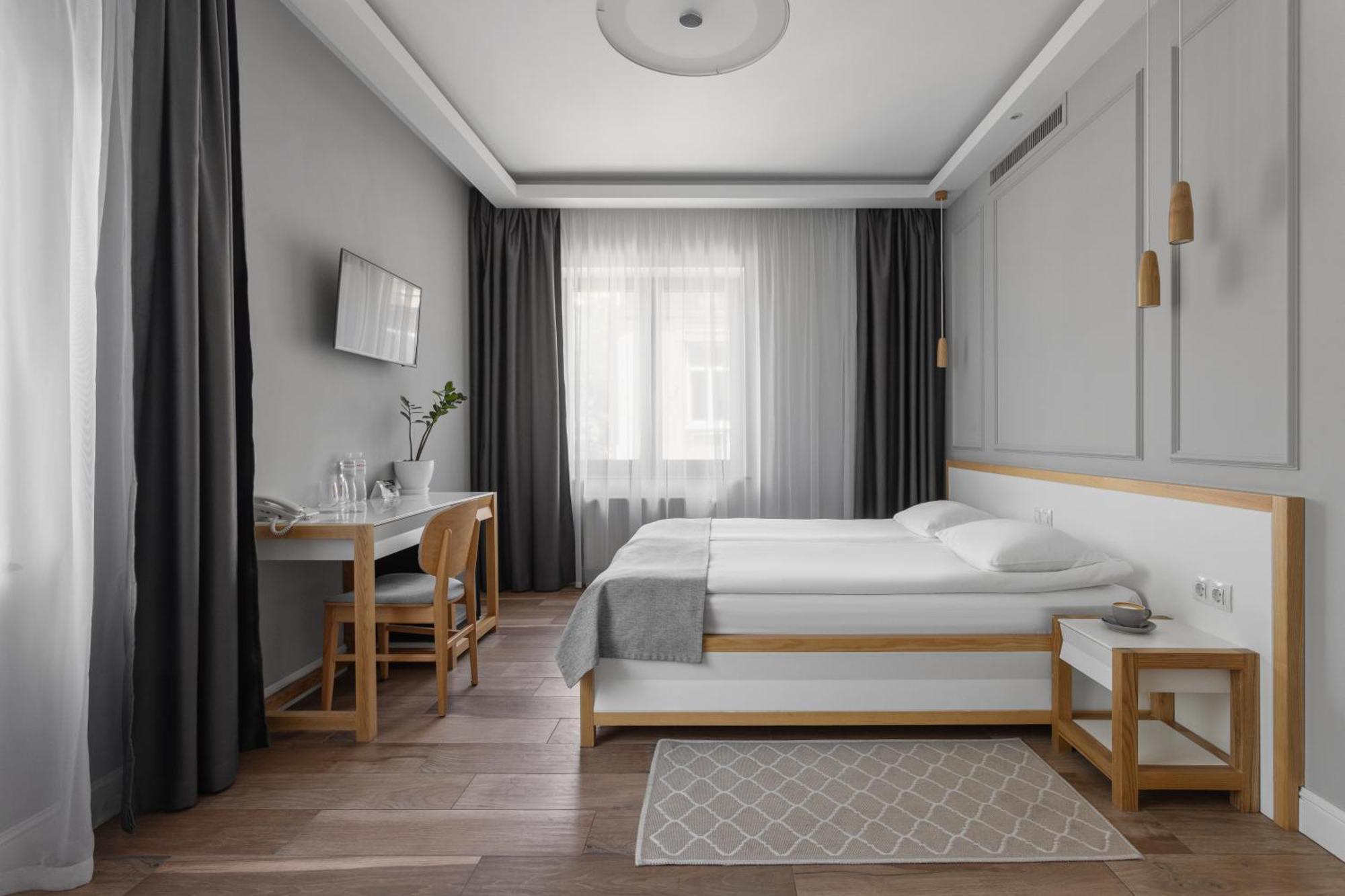 ฟราพอลลี 21 Hotel โอเดสซา ภายนอก รูปภาพ